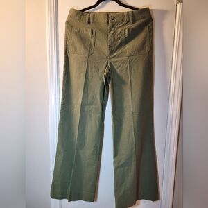 Woman Green Pants